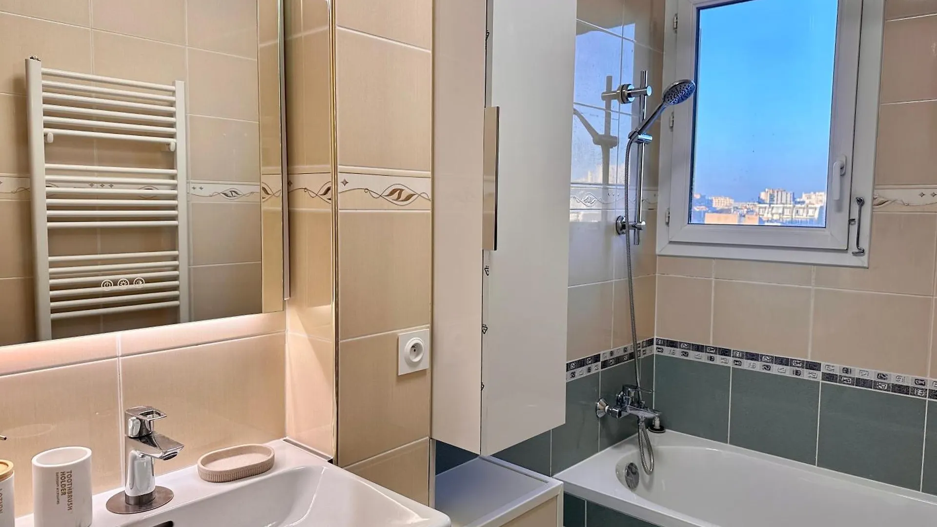 Apartment 123 - Spacieux Pour 8 Personnes A
